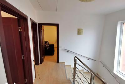 Casă cu 4 camere cu Canalizare în Iris - 5