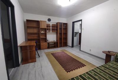 DE INCHIRIAT - APARTAMENT 2 CAMERE-PODU ROS - 3
