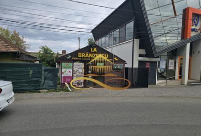 Spatiu comercial de inchiriat zona Tic Tac ,stradal Mc Do... - 1
