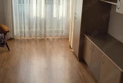 Inchiriez garsoniera, 32 mp - 3