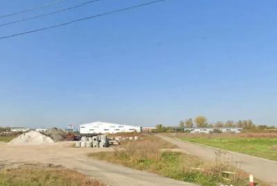 Teren de 2207 mp, în Monumentului