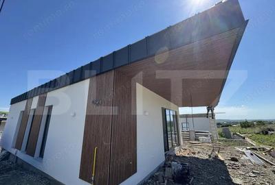 Casă cu 2 camere cu Teren 300 Mp în Central - 2