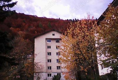 2 camere decomandate in Sinaia la schimb cu garsoniera in Sinaia, Busteni cu diferenta bani - 1
