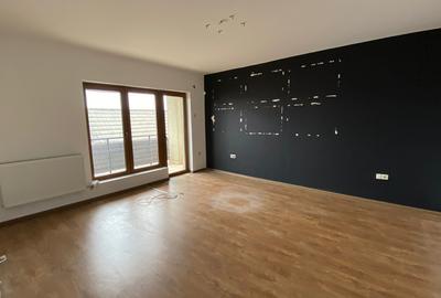 Apartament cu 4 camere semidecomandat în Zorilor - 3