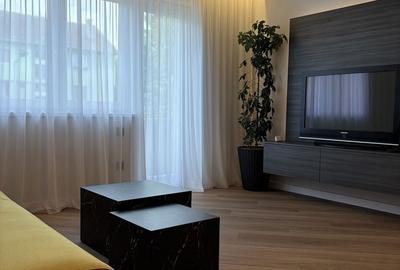 Apartament cu 2 camere decomandat în Ștrand - 2