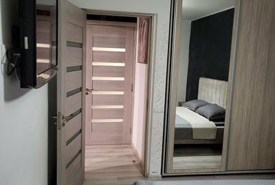 Apartament cu 2 camere decomandat în Șimnicu de Jos - 3