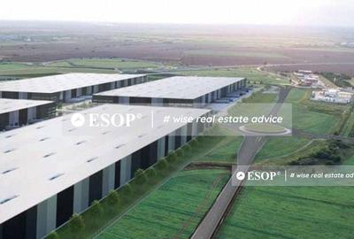 Spațiu comercial, de 3,000 mp, în Central - 5