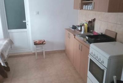 Casa de vanzare format din 2 corpuri de cladire - 8