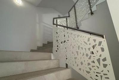 Vanzare apartament 2 camere Ion Mihalache Piata 1 Mai - 7