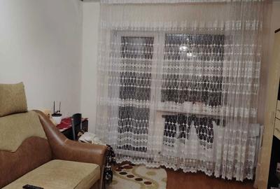 Apartament cu 2 camere decomandat în Ostroveni - 2