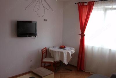 Apartament cu 2 camere nedecomandat în Central - 1