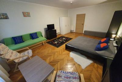 Garsonieră semidecomandată, mobilată în Centrul Istoric - 4