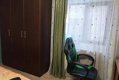 Vand casa la curte - 6