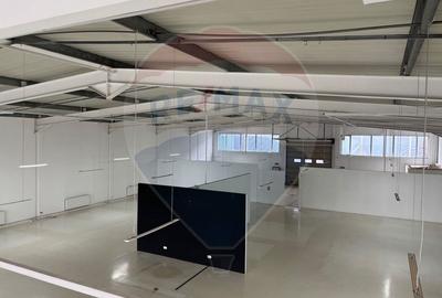 Spațiu comercial, de 1,000 mp, în Central - 2