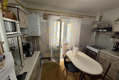 Apartament 3 camere , decomandat in 1Mai - Comision 0% - 4