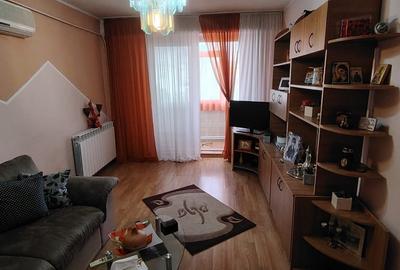 Apartament 2 camere decomandat – Micro 20, mobilat și utilat Apartament 2 camere decomandat – Micro 20, mobilat și utilat - 2