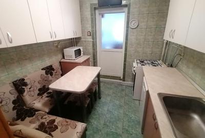 Proprietar - Ap 2 camere, decomandat, etj intermediar, centrala proprie Crângași - 8