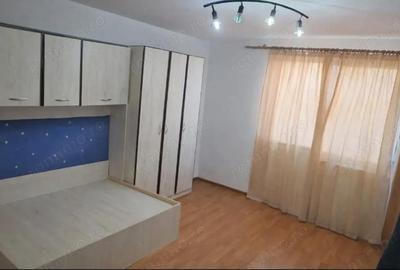 Garsonieră decomandată în Central - 4