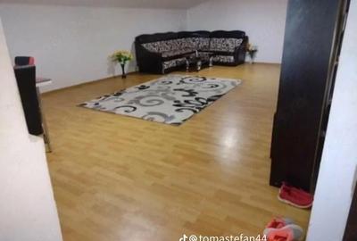 Casă cu 8 camere cu Teren 600 Mp în Adunații-Copăceni - 4