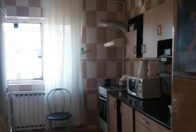 Apartament cu 3 camere decomandat în Vitan - 10
