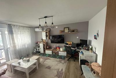 Apartament cu 3 Camere Decomandat in George Enescu - 1