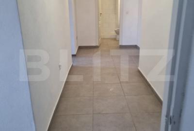 Apartament cu 3 camere semidecomandat în Central - 14