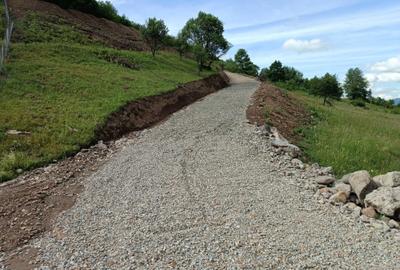 Teren de 12500 mp, în Central - 4