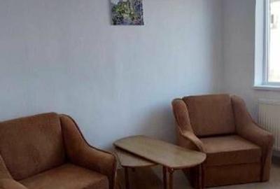 Inchiriere un apartament cu 3 camere in zona BRASOV VECHI - 3