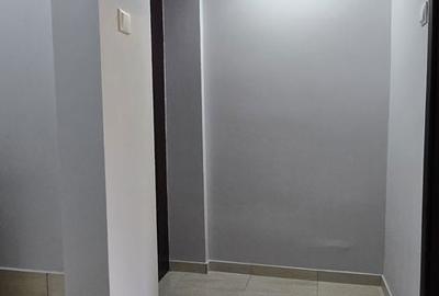 Apartament cu 2 camere semidecomandat în Micro 9 - 18