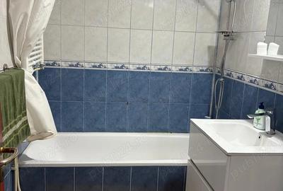 Apartament cu 3 camere decomandat - 8