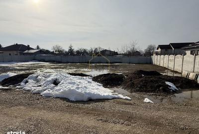 Teren de 382 mp, în Joița - 3