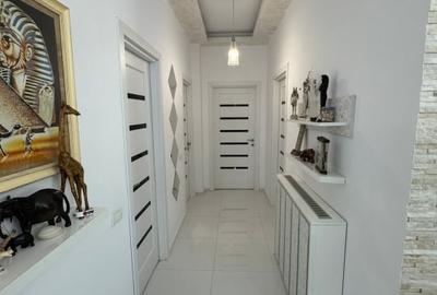 Ap 4 cam premium / loc de parcare / zona Tomis Nord / etaj 1 / mobilat - 11