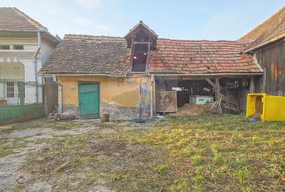 Casă cu 6 camere cu Teren 2134 Mp în Cincu - 47