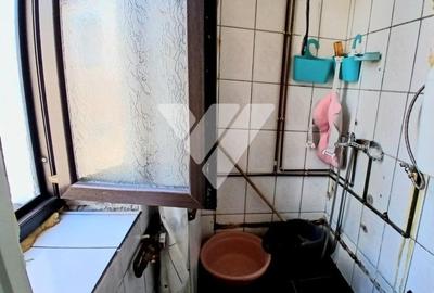 Oportunitate investitie- Garsoniera in Piata Mare, Bulevardul Balcescu - 7