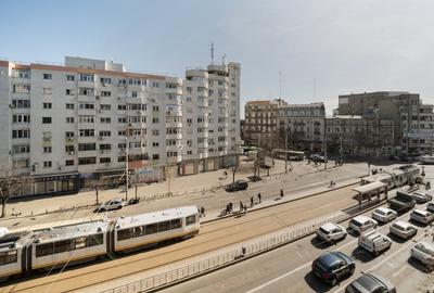 Apartament cu 3 camere decomandat în Moșilor - 2