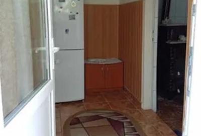 Casa 2 camere de vanzare zona Malu Rosu - 2