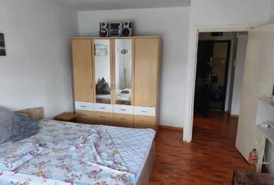 Garsonieră decomandată în Central - 1