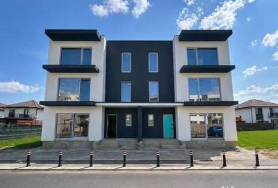 Casă cu 5 camere cu Teren 538 Mp în Central - 1