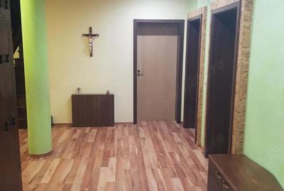 Casă cu 5 camere cu Teren 947 Mp în Giarmata - 3