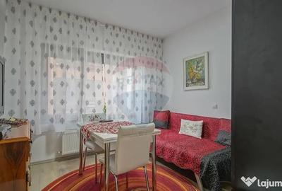 Apartament cu 3 camere decomandat în Sânpetru - 12