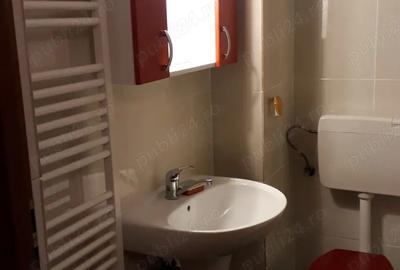 Garsonieră semidecomandată în Craiovei - 2