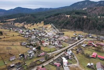 Casă cu 4 camere cu Teren 200 Mp în Colibița - 16