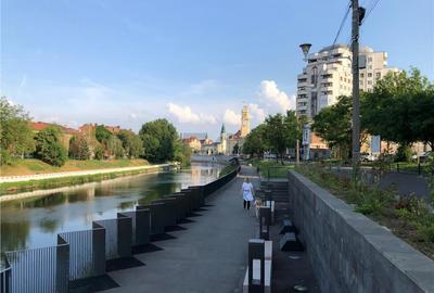 RECO . Studio ultracentral de inchiriat - 12