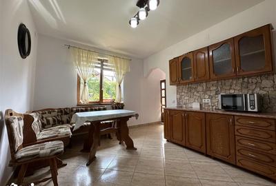Casă cu 5 camere cu Teren 200 Mp în Central - 12