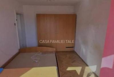 Apartament cu 4 camere decomandat în Circumvalațiunii - 4
