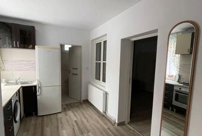 Apartament la casa 2 Camere Piata cluj  ,54 mp - 2