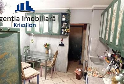 Apartament cu 2 camere de vanzare - Zona Soarelui - 1