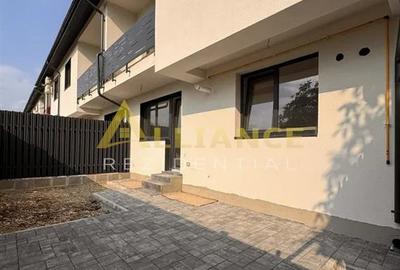 Casă cu 4 camere cu Canalizare în Central