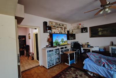 Casa 4 camere la intrare SACELE