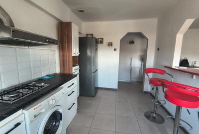 Apartament cu 2 camere semidecomandat, mobilat în P-ța Ovidiu - 13